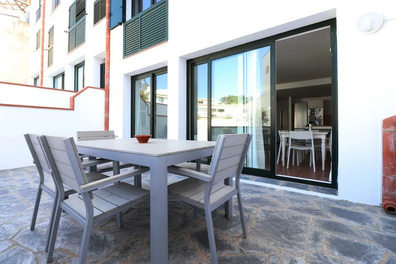 Cadaques Masnou Apartaments Espanha