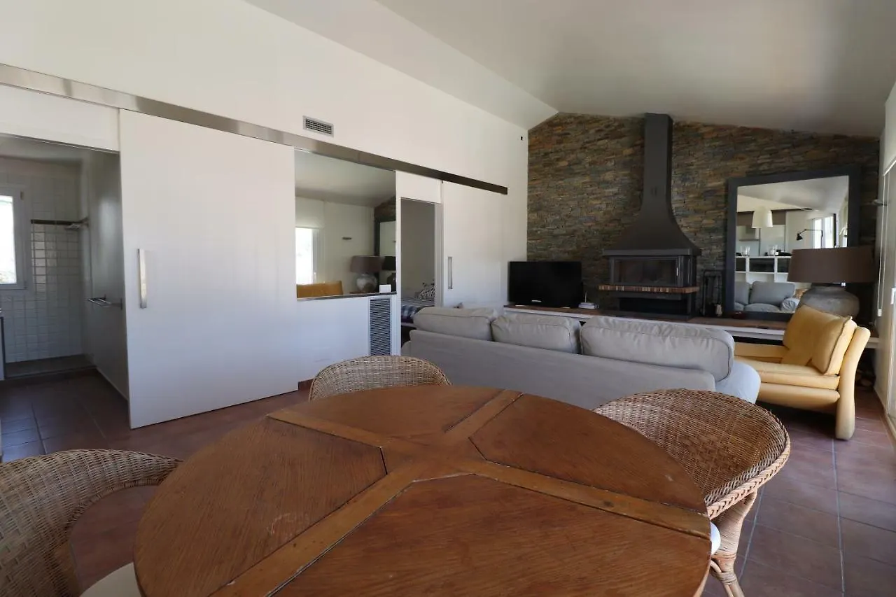 شقة Cadaques Masnou Apartaments